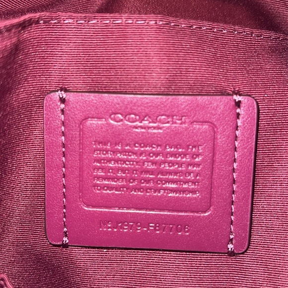 Coach Purse Handbag - Picture 9 of 14